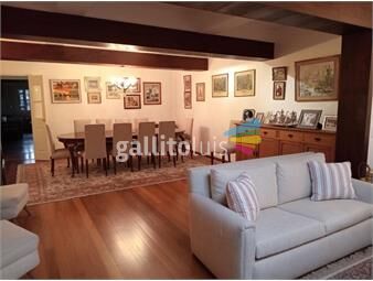 https://www.gallito.com.uy/pocitos-divina-casa-3-dormitorios-y-servicio-estar-gges-inmuebles-25668424