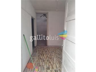 https://www.gallito.com.uy/padron-de-dos-locales-y-tres-apartamentos-inmuebles-26118081