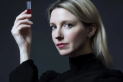 Biografía de Elizabeth Holmes: la mujer prodigio que defraudó a Silicon Valley