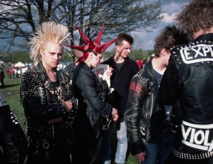 Punks en el parque londinense de Brockwell