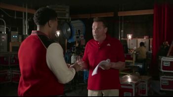 State Farm Super Bowl 2024 TV Spot, 'Like a Good Neighbaaa' Featuring Arnold Schwarzenegger, Danny DeVito - Thumbnail 6