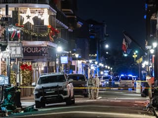 Une partie du quartier français de la Nouvelle-Orléans bouclée après une attaque à la voiture-bélier, le 1er janvier 2025