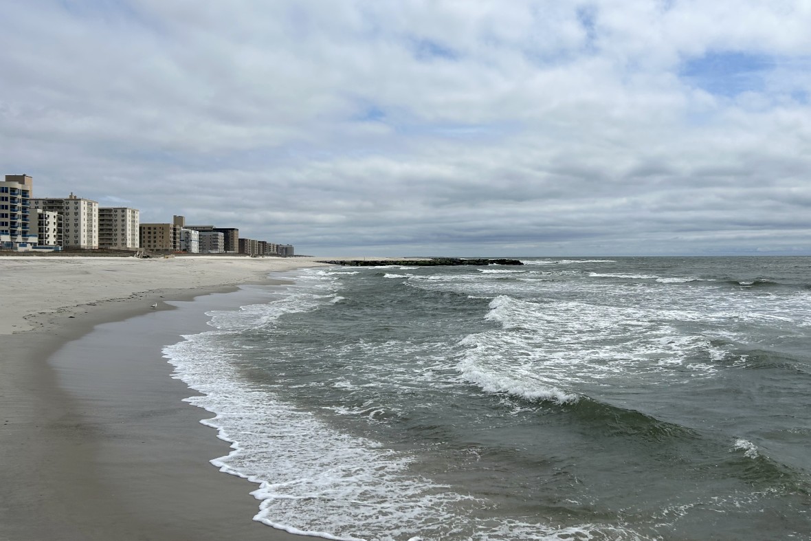 Long Beach beach shore