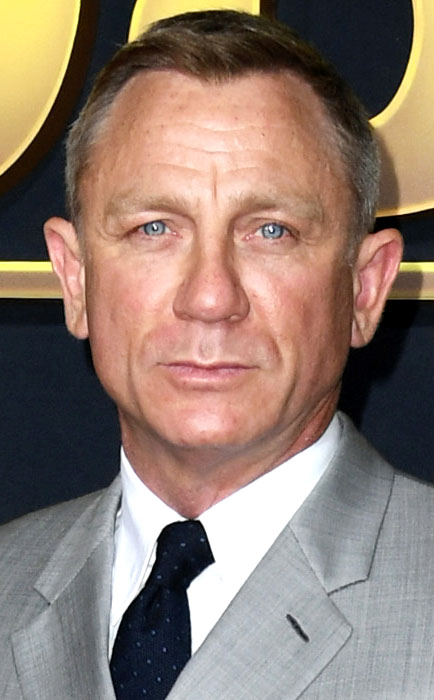 Queer Daniel Craig