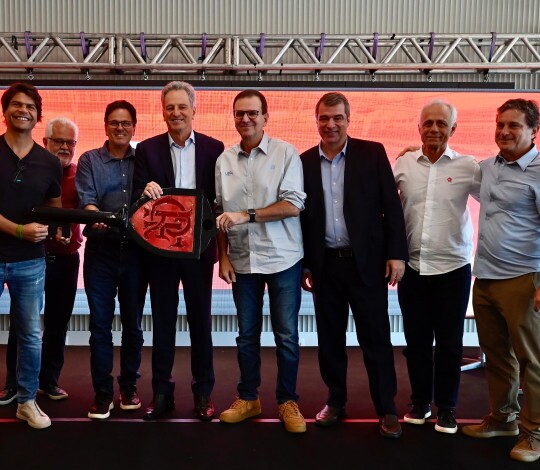 Flamengo e Prefeitura do Rio assinam compromisso para viabilizar a construção do estádio do clube