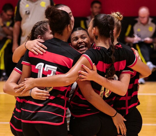 Flamengo vence Recife Vôlei por 3 sets a 0 e conquista segunda vitória na Superliga B