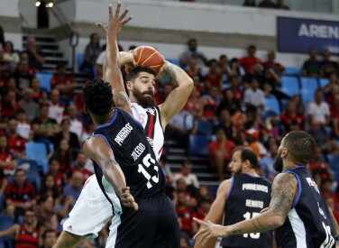 Flamengo x Pinheiros - 01/11/2018 - NBB