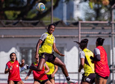 Treino das Meninas da Gávea_Gávea_06-06-2024_Foto: Paula Reis / Flamengo