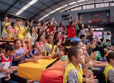 Atletas e Comissão, Assistem a Final da Ginástica Artística na Gávea_01-08-2024