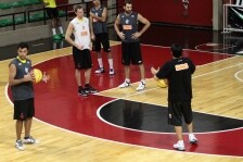 Treino de Basquete- 05/03/2012