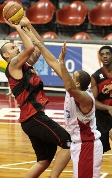 Basquete-Flamengo x Tijuca - 05/04/2012