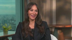 Rashida Jones talks new Apple TV+ series 'Sunny'