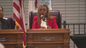 Dolton mayor makes controversial new hire