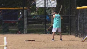 10th annual 'Papa Hops' charity softball tournament kicks off on Chicago's South Side