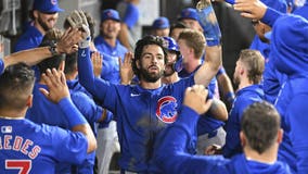 Amaya delivers tiebreaking single, Swanson gets 2 hits and Cubs beat White Sox 3-1