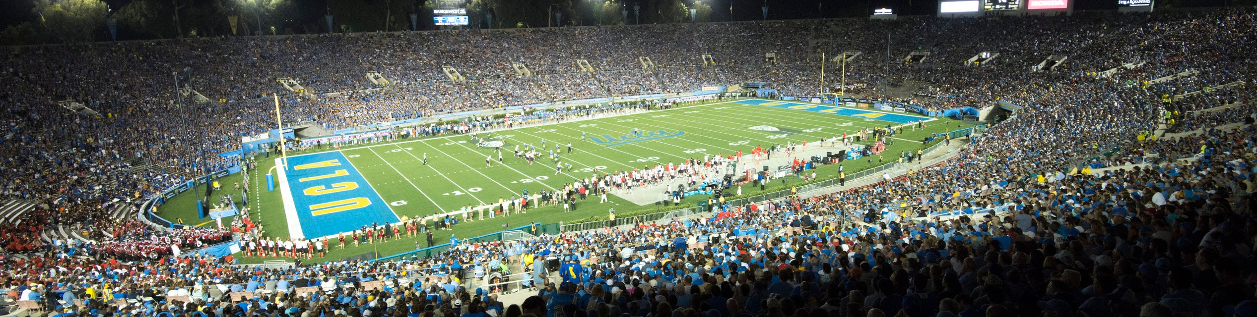 UCLA Football will be playing Oregon Football at The Rose Bowl in Pasadena