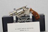 SMITH & WESSON MODEL 36 CHIEFS SPECIAL IN 38 S&W - AS NEW IN BOX WITH PAPERS - 1 of 9