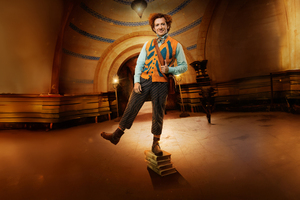 Ethan Slater As Boq In Wicked 2024 Wallpaper