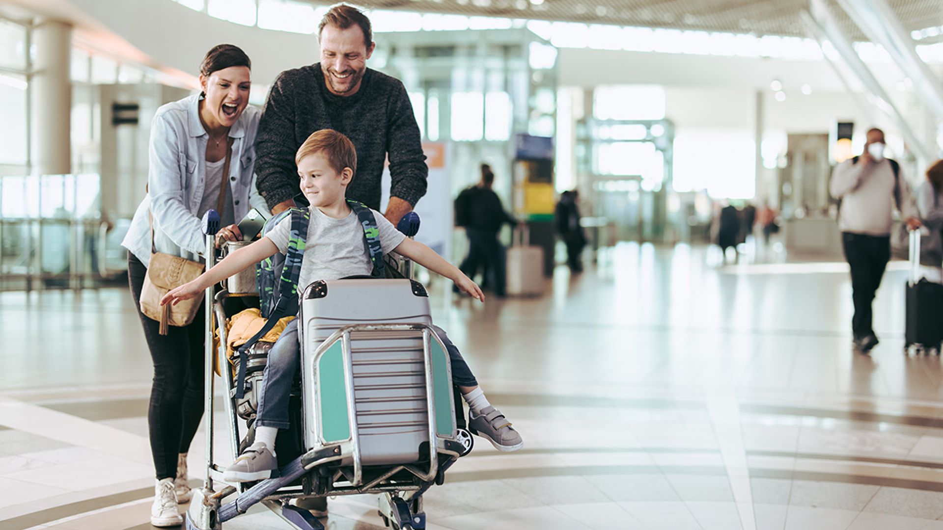 15 family travel tips to survive a flight with children