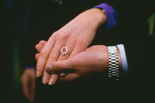 engagement ring sarah ferguson photo