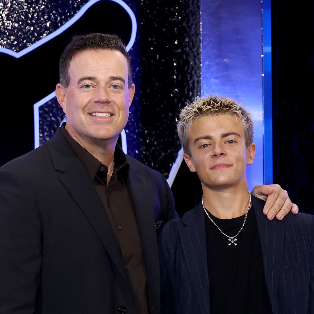 Carson Daley's handsome teen son is his twin during rare public appearance — photos