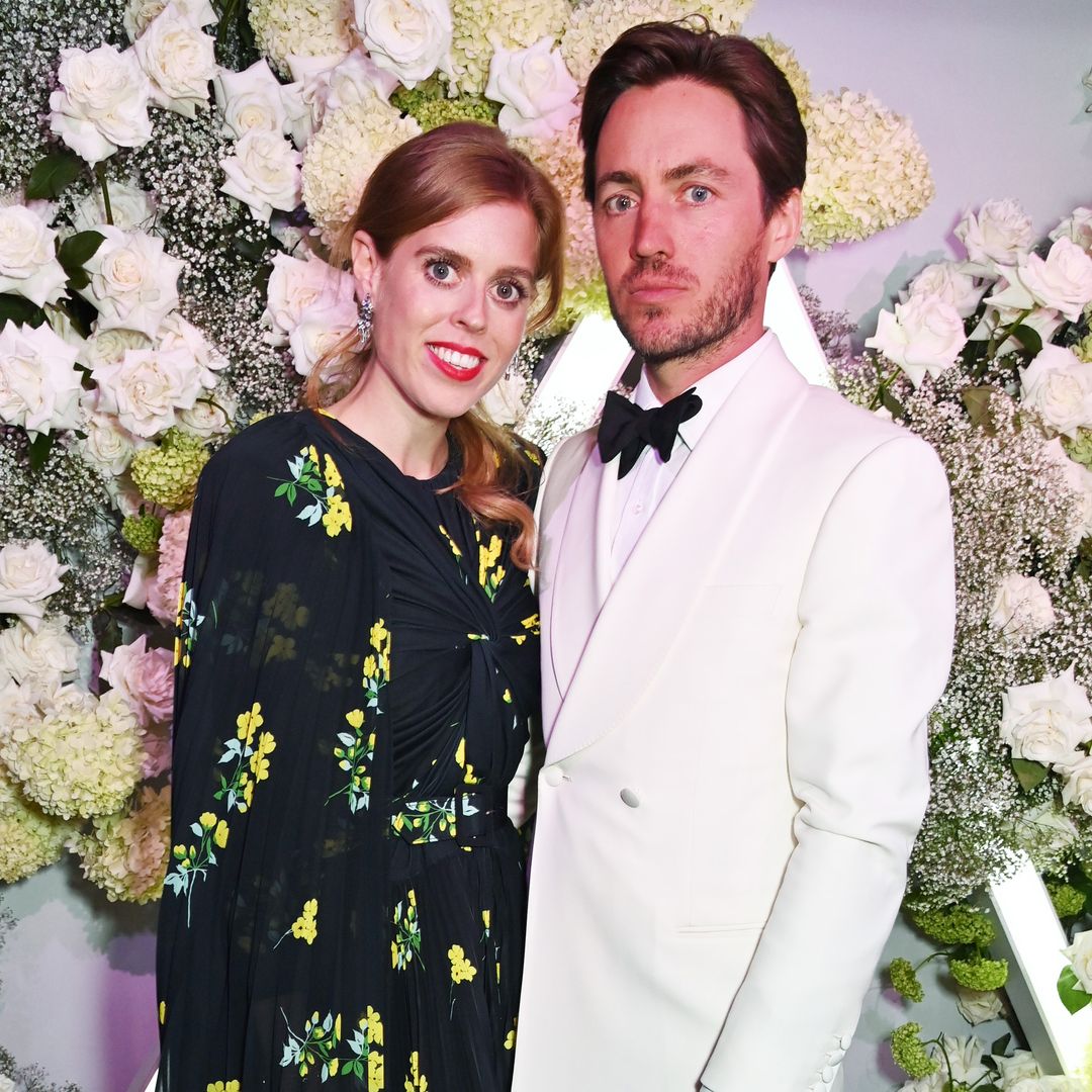 Pregnant Princess Beatrice's long-haired daughter Sienna is the most adorable flower girl