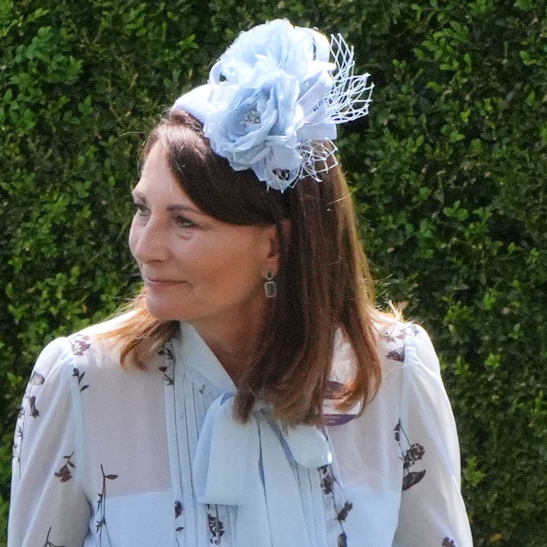 Carole Middleton takes on daughter Kate's wardrobe in stunning Ascot dress