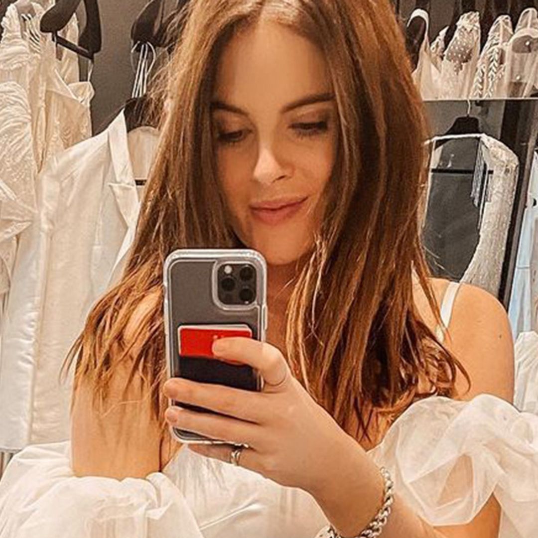 Binky Felstead divides fans with wedding dress photo