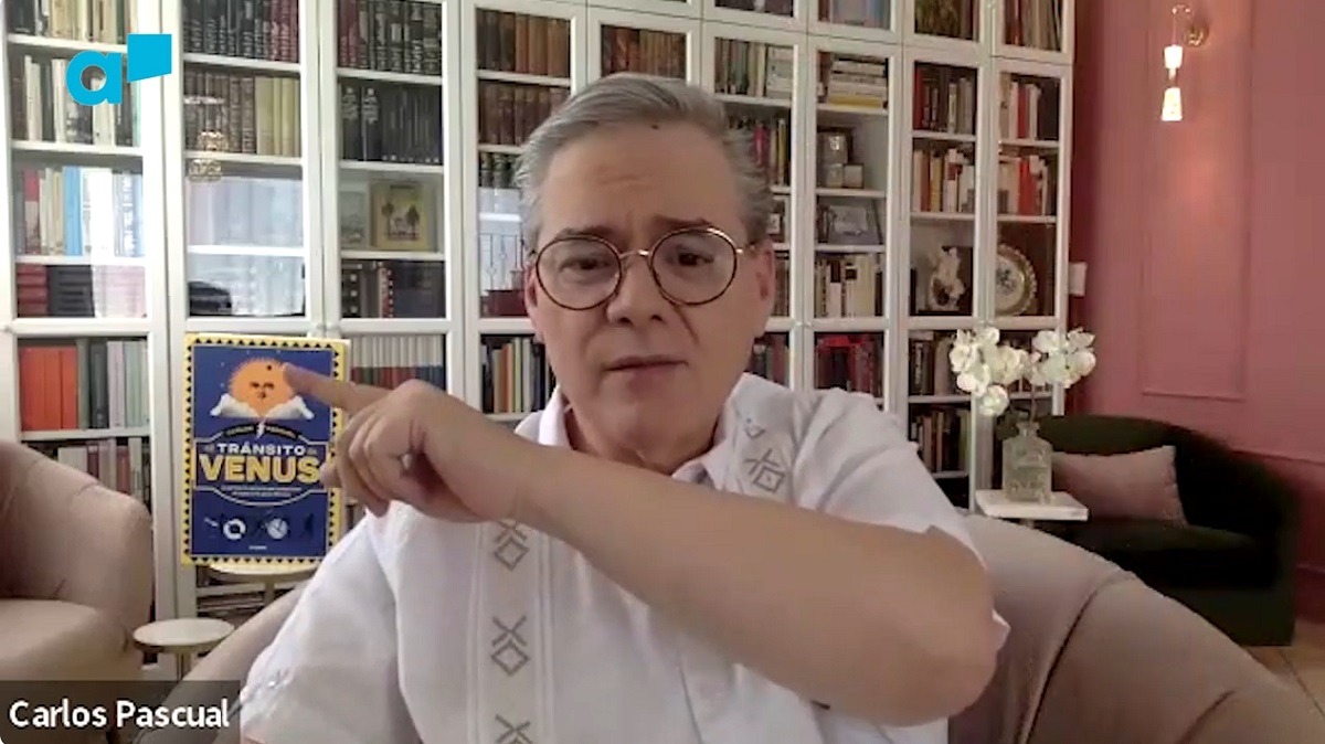 Carlos Pascual: entrevista y libros recomendados