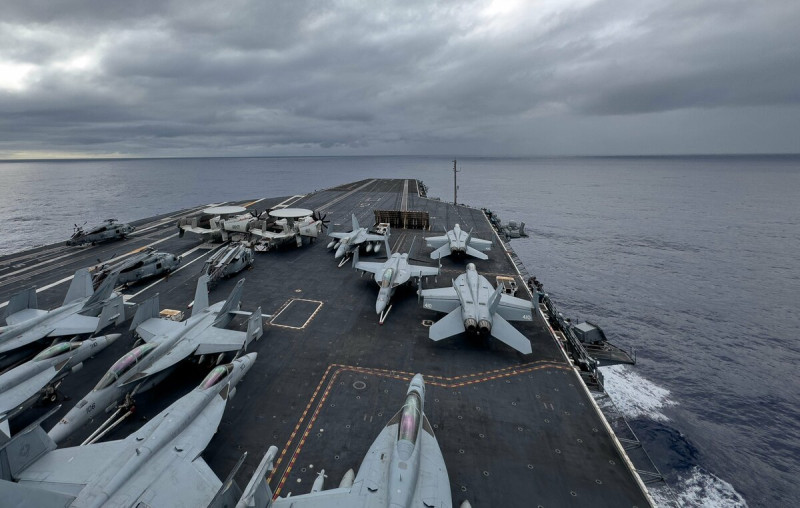  美國海軍學會新聞網報導，尼米茲級核動力航艦「羅斯福號」已經加入第七艦隊的編制，成為部署西太平洋地區的第三支航艦打擊群。 圖：翻攝US NAVY 