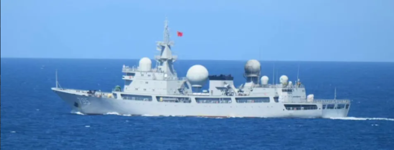 中國海軍 815A 型電子偵察船。   圖：翻攝自單手搓核彈