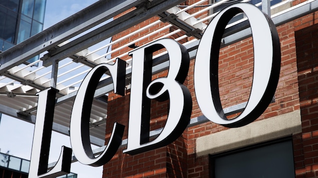 A LCBO sign is pictured on July 4, 2024. Thousands of Ontario liquor store employees walked off the job Friday after contract negotiations broke down between the workers' union and their employer, the LCBO. (Alex Lupul/CBC).