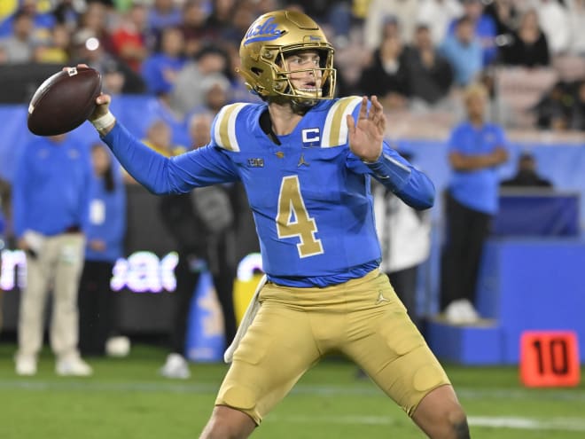 PFF grades: What the numbers say about UCLA’s loss to Oregon