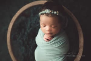 Best Houston Newborn Photographer