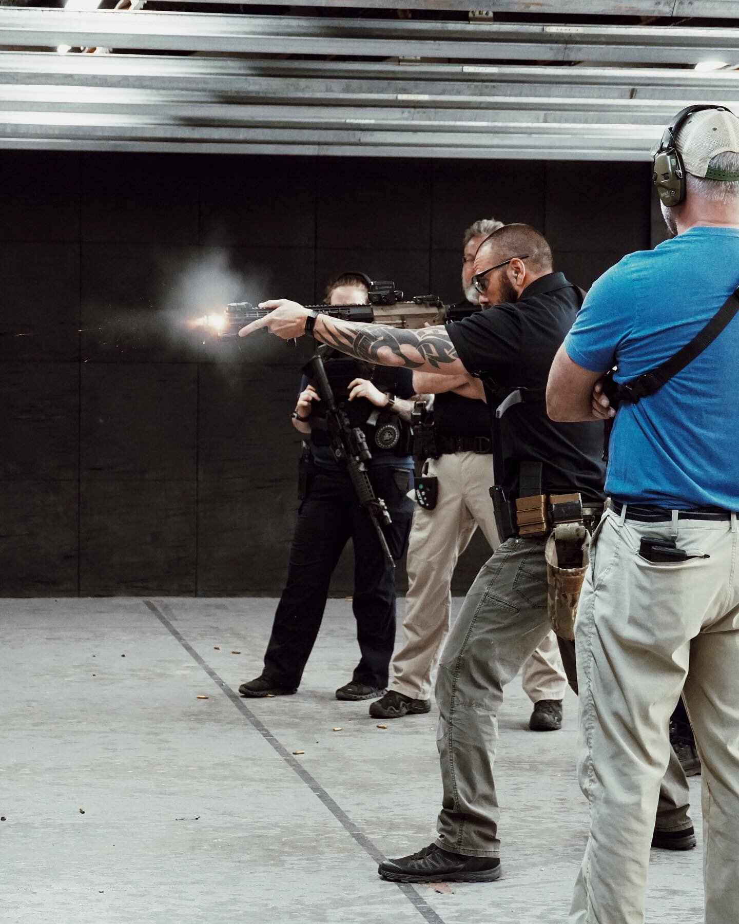 SOLD OUT 8/2 Urban Rifle I Course 💥 

Only a few slots left in our Urban Rifle II course on 8/9 - visit royalrangeusa.com to secure your spot! #royalrangeusa 

Urban Rifle is a three part series that starts you down the path to help solve issues whe