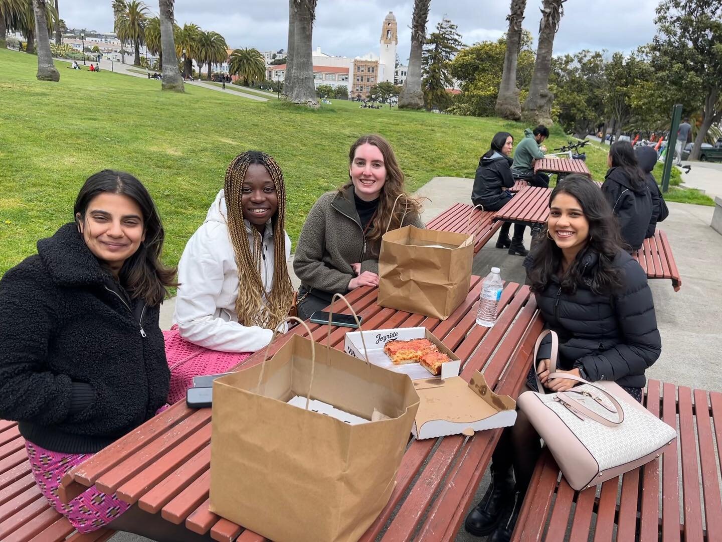 From San Francisco, our Girls Who Invest alumni met up for an afternoon of connection and empowerment, sharing memories from their time with GWI and experiences from their current career path. Thank you to Theresa, Eve, Riya, and Adya for representin