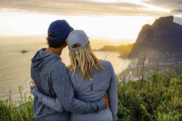 Banner Trilha Pôr do Sol no Morro Dois Irmãos e Vidigal, a vista mais bonita do Rio