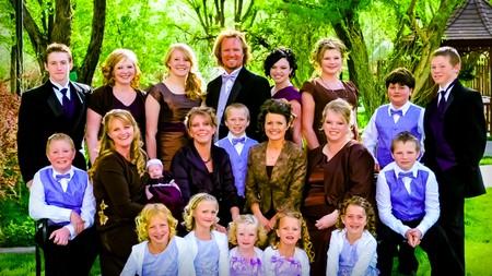 Sister Wives family at wedding