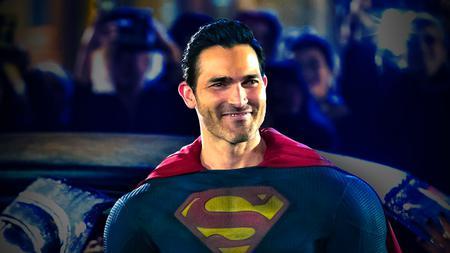 Tyler Hoechlin smiling as Superman