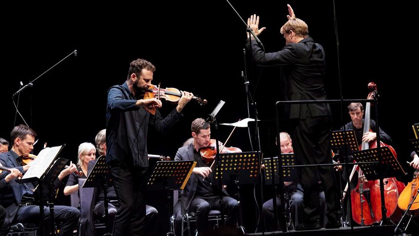 Klangspuren-Konzert in Schwaz: Fantastische Fahrt auf der Hochschaubahn neuer Musik