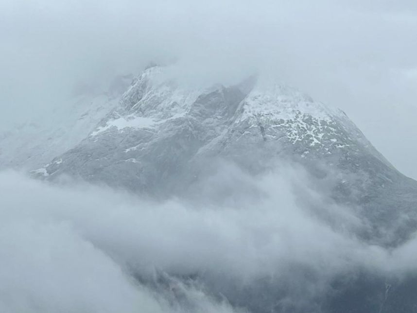 Helikopter erreichte Unglücksort: Toter Bergsteiger (21) von Hoher Munde geborgen