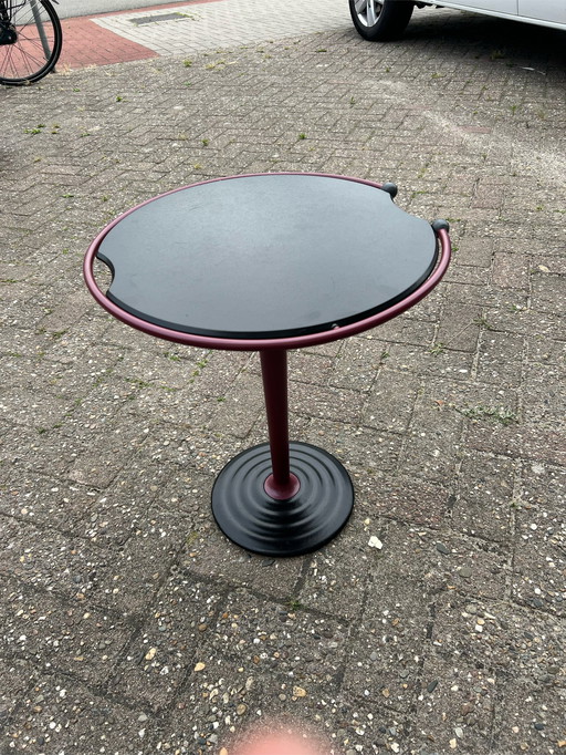 Leolux Besico side table