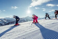 Leadsujet Familienskifahren im Ski Juwel