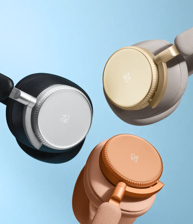 《BANG & OLUFSEN》重磅推出全新旗艦款耳機《BEOPLAY H100》， 將可穿戴裝置的聆聽體驗推向新高度