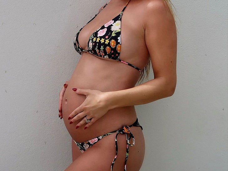 Celebrity Baby Bumps -- Guess the Preggo Bellies!