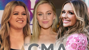 kelly clarkson kelsea ballerini carly pearce