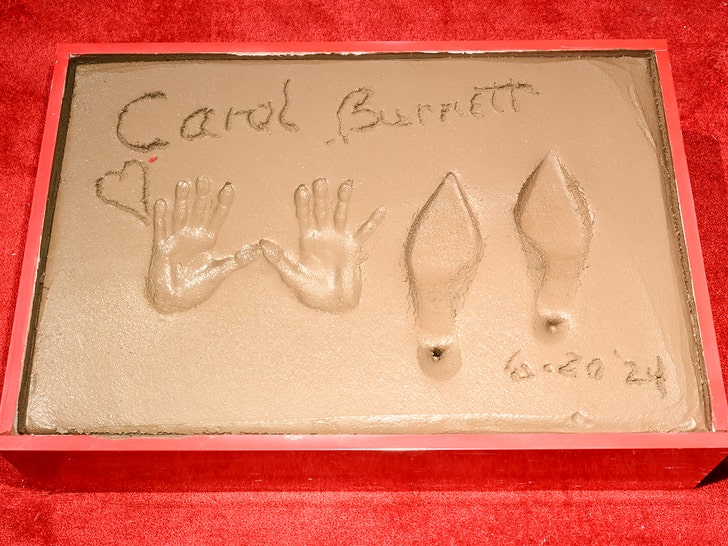 0620 carol burnett handprint ceremony getty 2