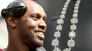 Chandler Jones 1mill chain