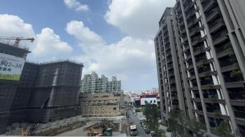 台灣地不大「營建股超多」他驚訝！網笑：別小看經濟火車頭