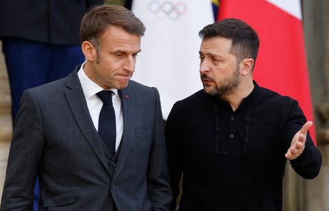 Zelensky demande de l’aide à la France au 960e jour de la guerre en Ukraine